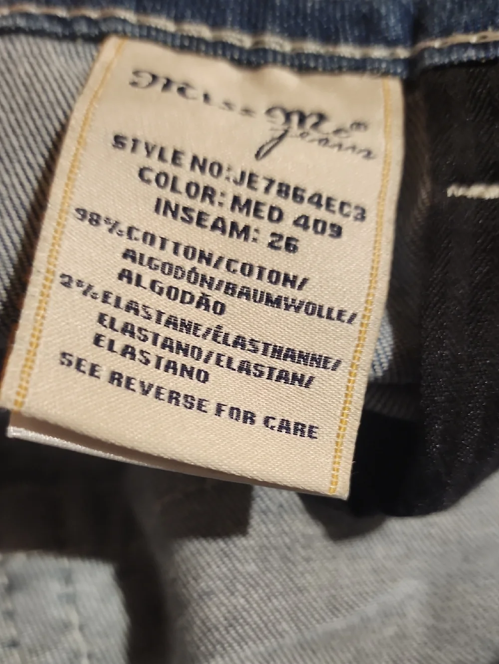 Miss Me Easy Cropped Jeans NWOT Size 31 - Picture 14 of 14